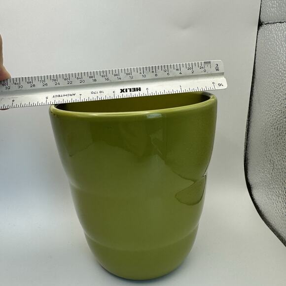 Pea Green Planter Made in Germany Ceramic Pot 5.25" Tall x 5" Wide - Picture 6 of 6